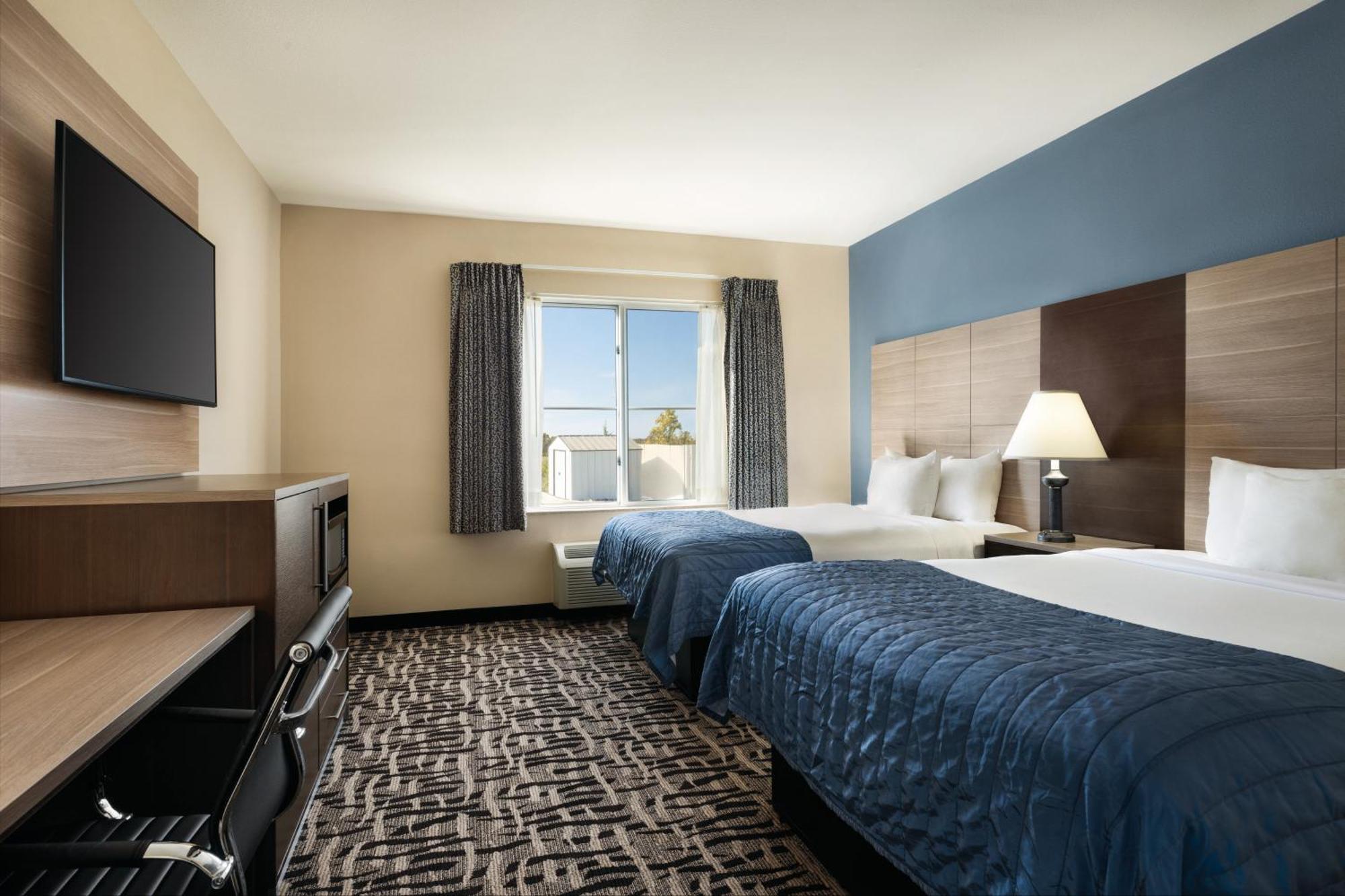 Hotel Baymont By Wyndham Ft. Leonard/Saint Robert Exterior foto